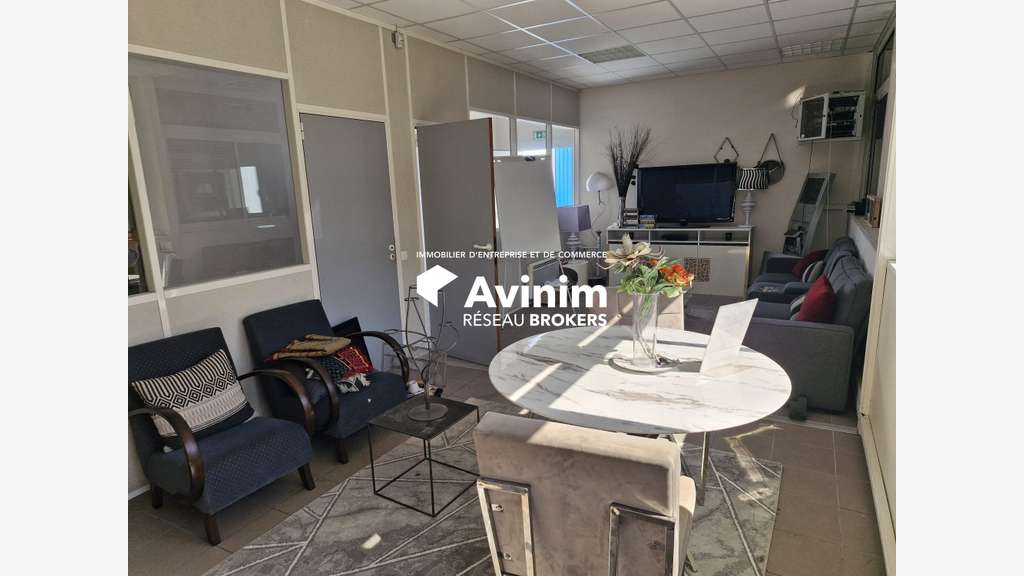 Entrepot de 600m² a Vendre