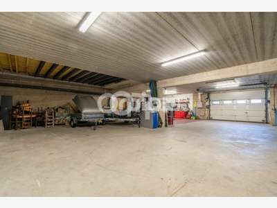 VILLERS-AUX-NOEUDS - LOCAL PROFESSIONNEL à vendre