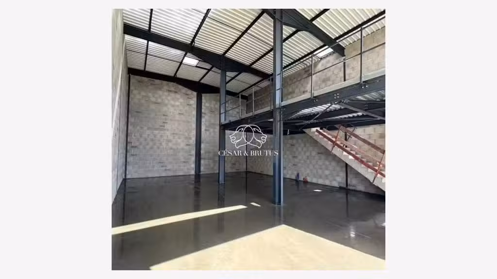 Vente local d'activité brut 218m² Est Lyonnais