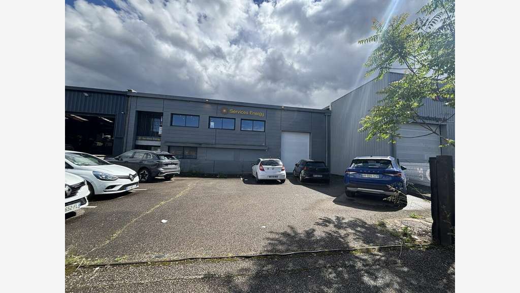 Vente local d'activité de 450m² à Villeurbanne