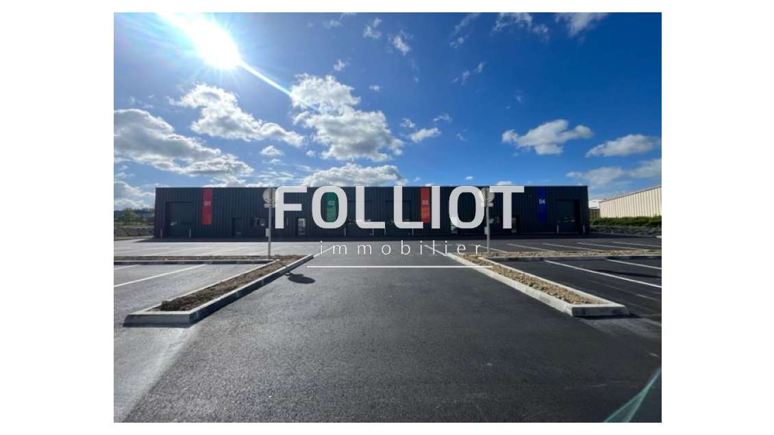 Vente local d'activité de 1 000m² en za à Vire