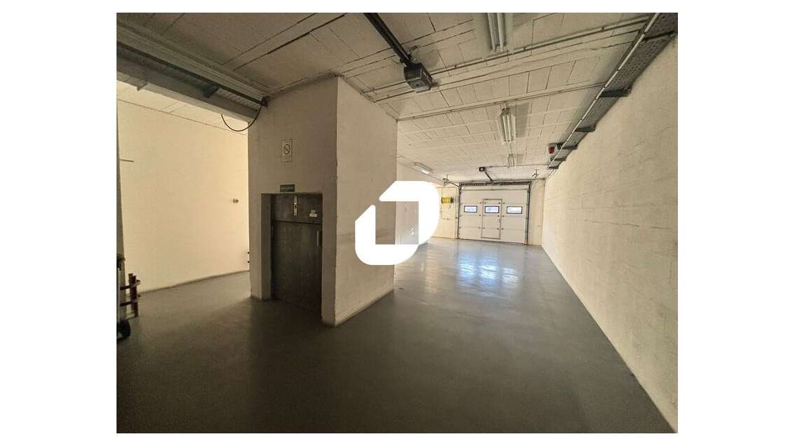 Vente Local d'activité 300m² Viry chatillon