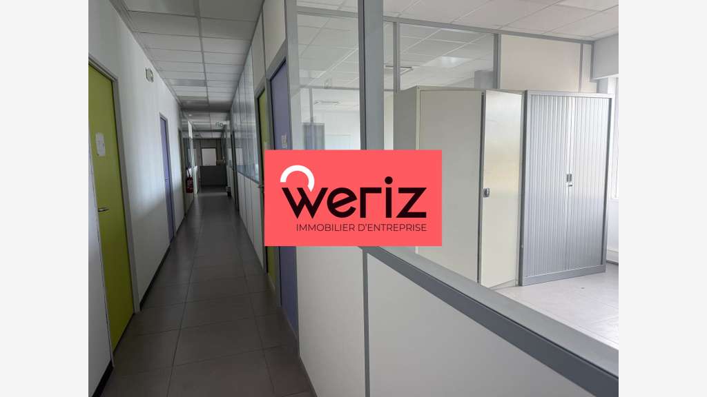 Locaux d'activité 850m² non divisible à Vitrolles