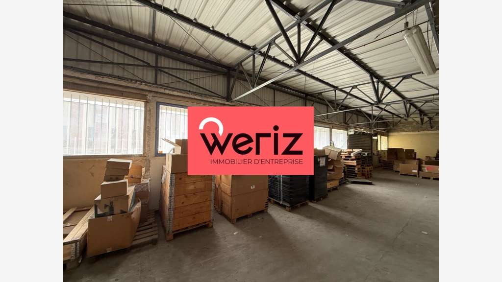 Locaux d'activité  850m² non divisible à Vitrolles