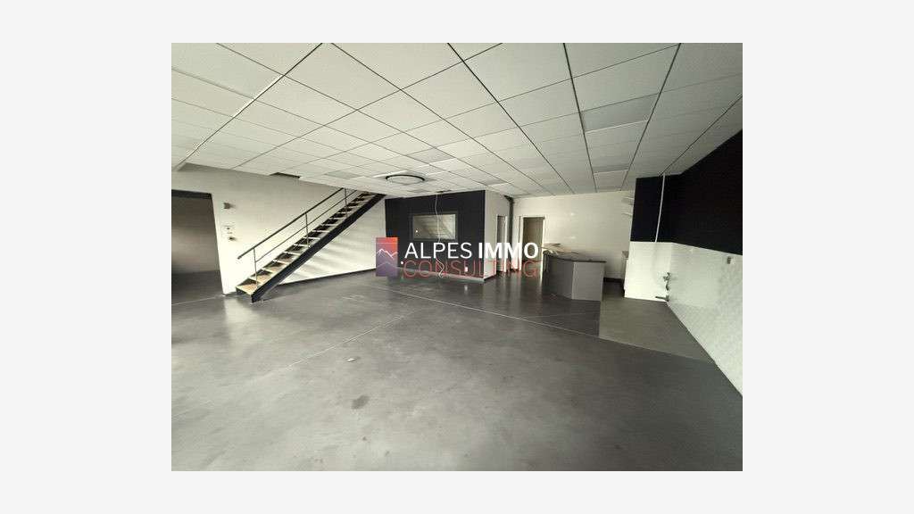 Local d’activités 416m² à vendre à Voreppe