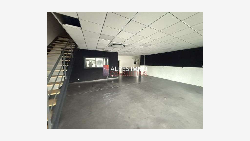 Local d’activités 416m² à vendre à Voreppe