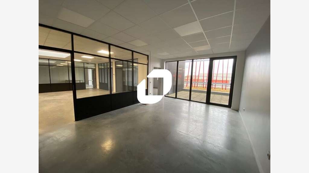 Vente Local d'activité 1735m² Wattrelos
