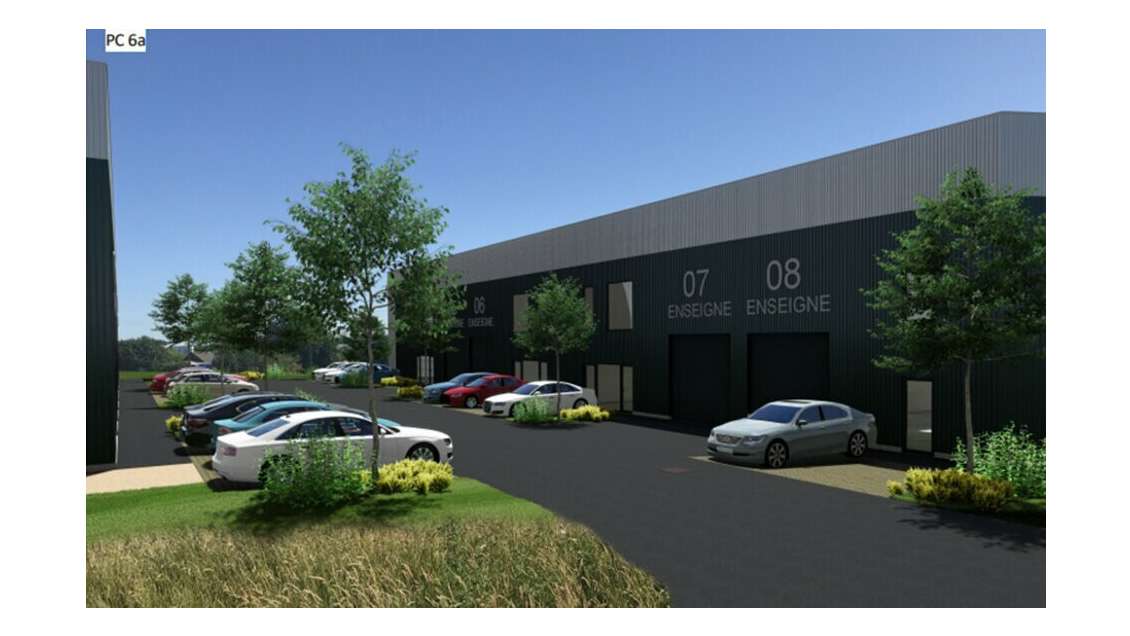 Local d'activité 234m² à vendre à Étrelles