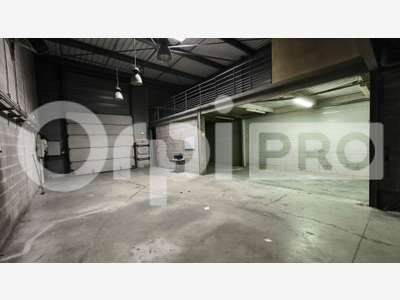 Vente local d'activité 253m² à Grigny accès A6