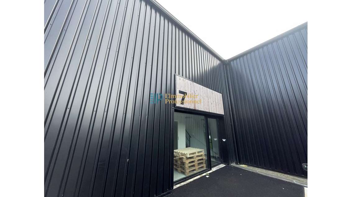 Vente local activité 163m² zone artisanale Landaul