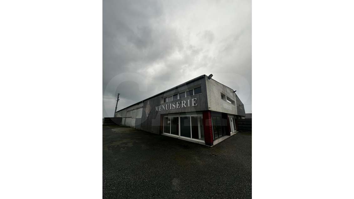 Vente local d'activité 1000m² 0 Langueux N12 