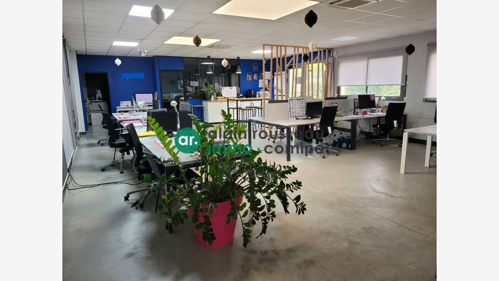 Vente local d'activité indépendant 304m² à Orvault