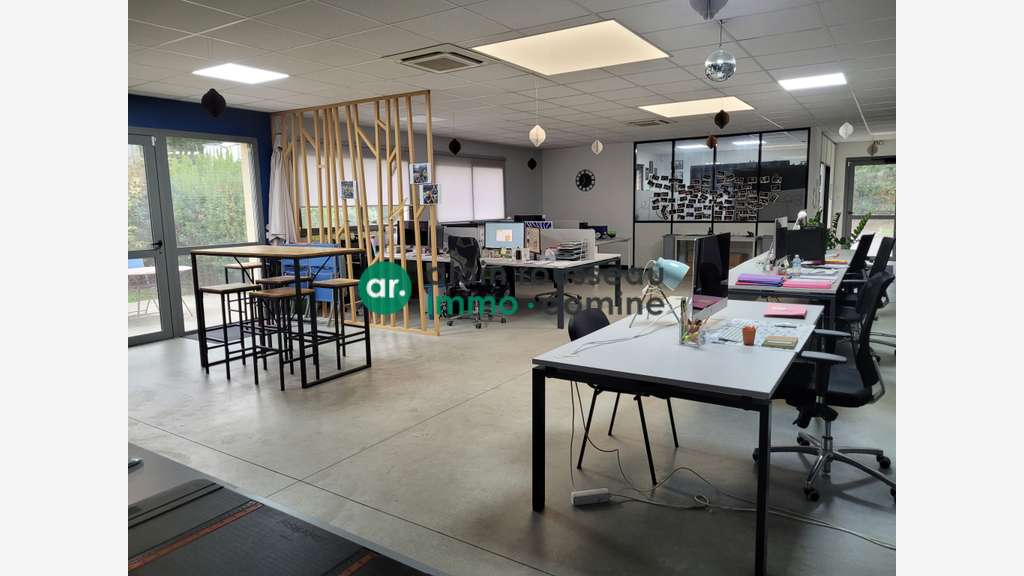 Vente local d'activité indépendant 304m² à Orvault