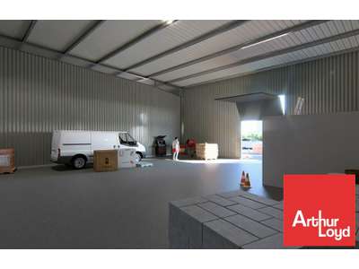 Vente Locaux d'activités - Entrepôts à Poitiers