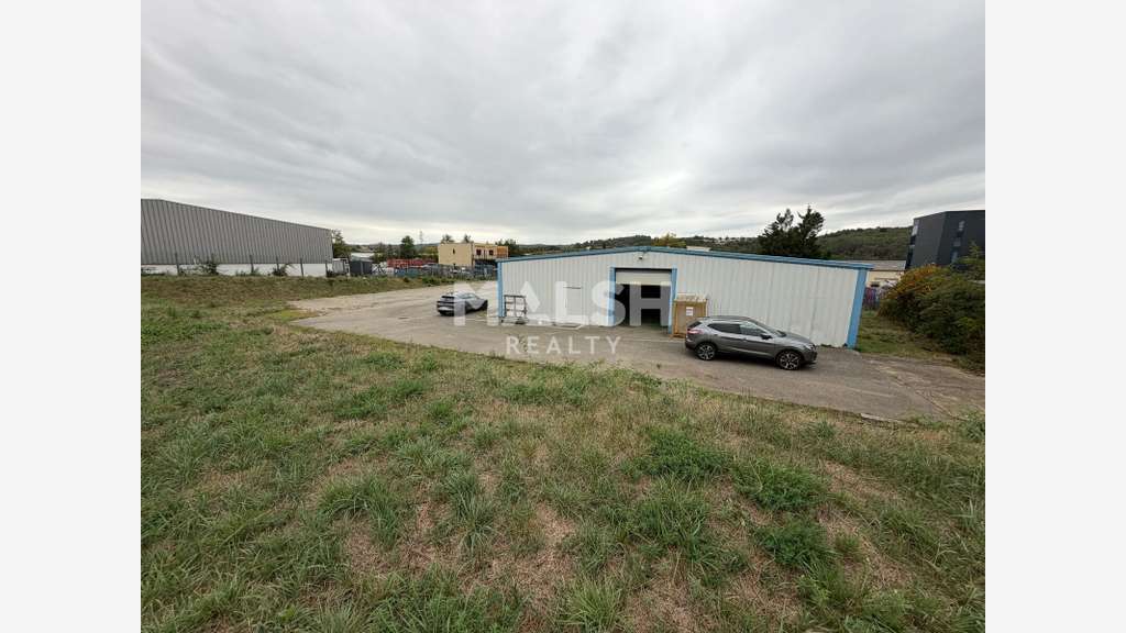 Bâtiment d'activités indépendant 680m² Pont-Evêque