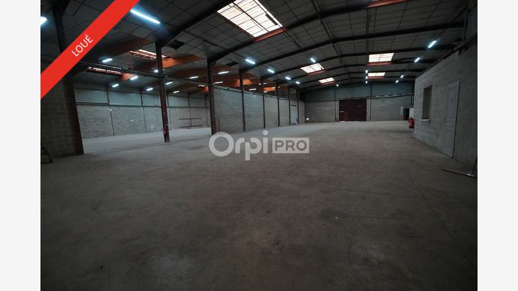Local d'activité 2250m² à vendre secteur Dijon Est