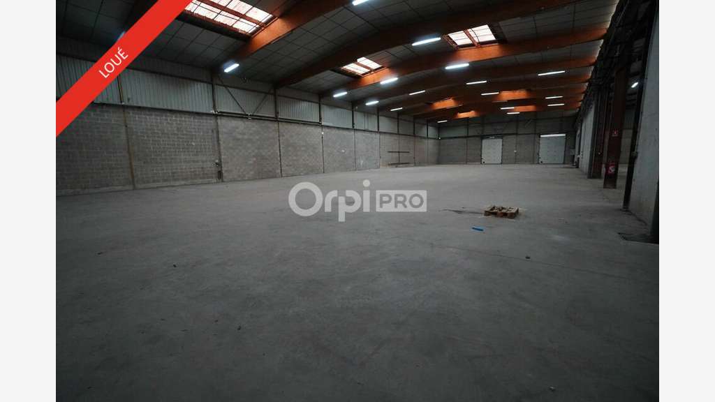 Local d'activité 2250m² à vendre secteur Dijon Est