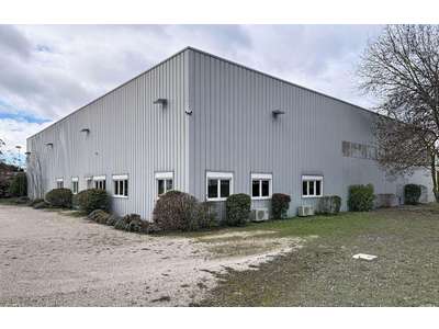 Vente Locaux d'activités - Entrepôts à Saint-Cannat