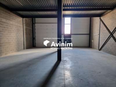 Local 255m² à vendre à Saint-Georges-d'Orques