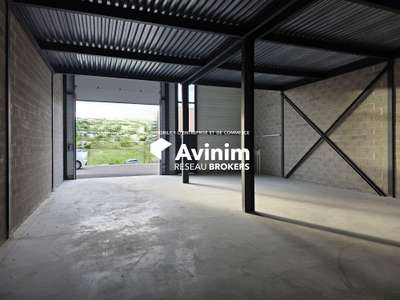 Local 255m² à vendre à Saint-Georges-d'Orques