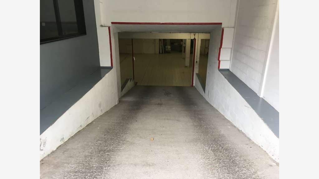À vendre locaux d'activités 289m² à Tourcoing 