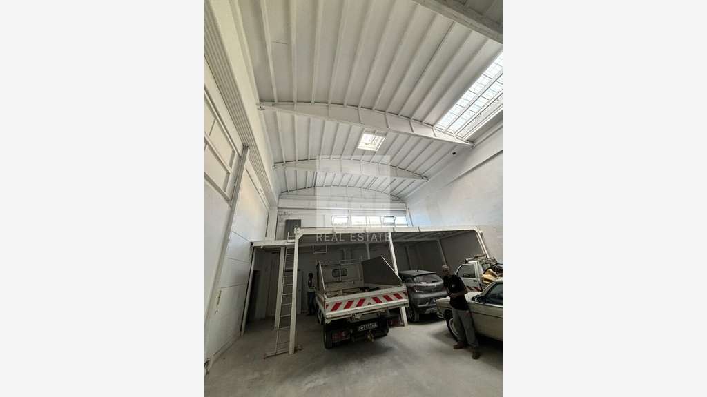 Vente local d'activité 621m² à Villefranche/Saône