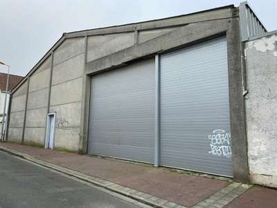 Local d'activités 1000m² à vendre à Calais (62)