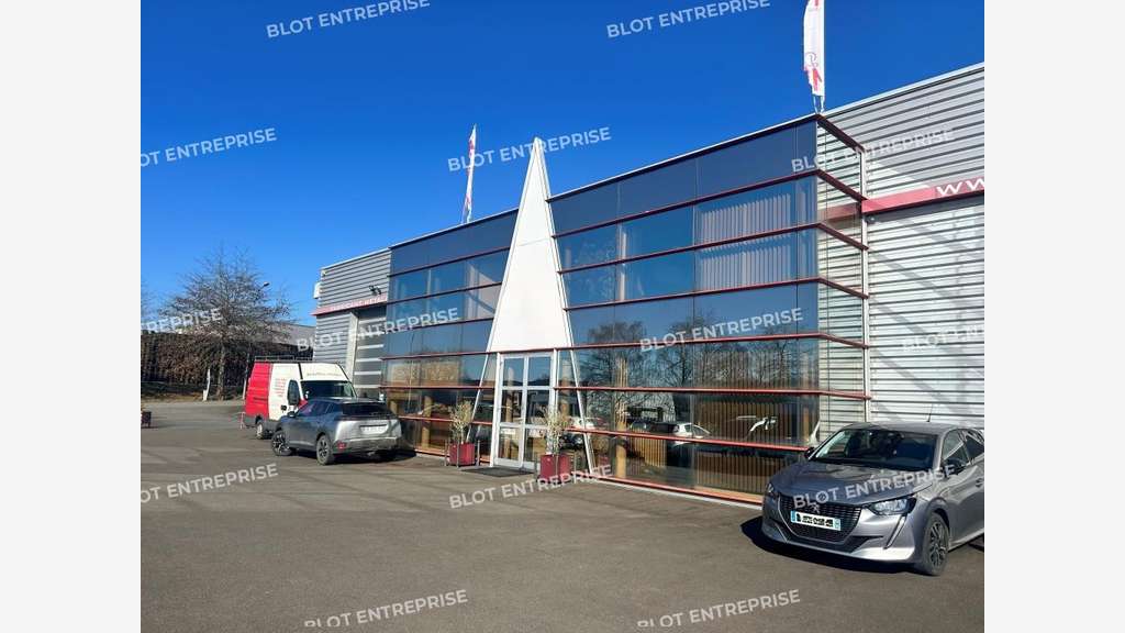 A vendre local d'activités 1050m² Grand-Fougeray