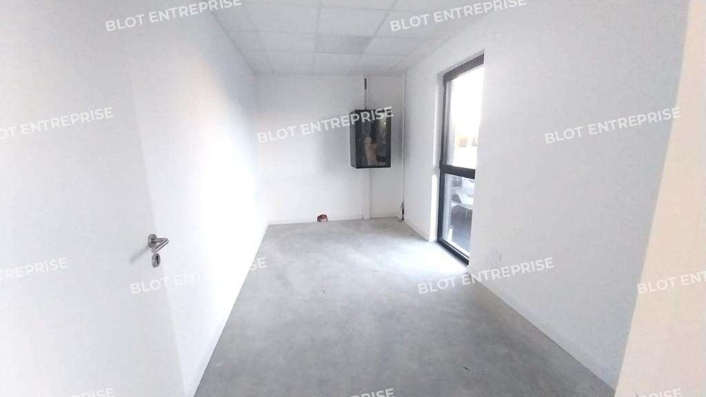 Vente local 795m² Zone Atalante à Saint-Malo