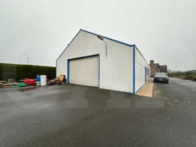 Vente local d'activité 365m² à Ploumilliau