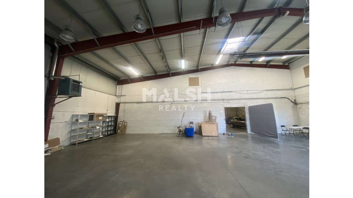 Local d'activités et de bureaux à vendre à Voiron