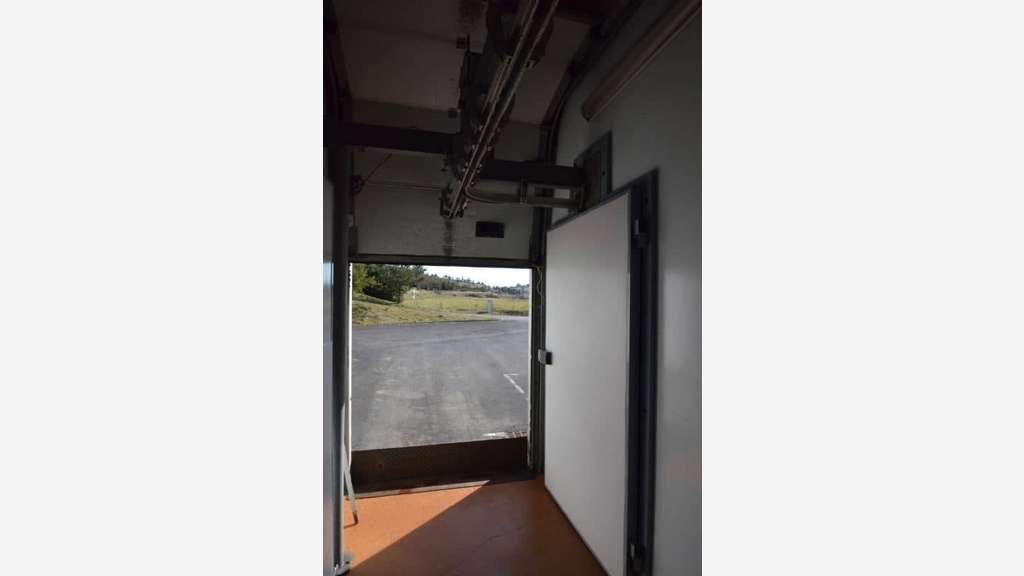 À vendre local agroalimentaire de 802m² en Lozère