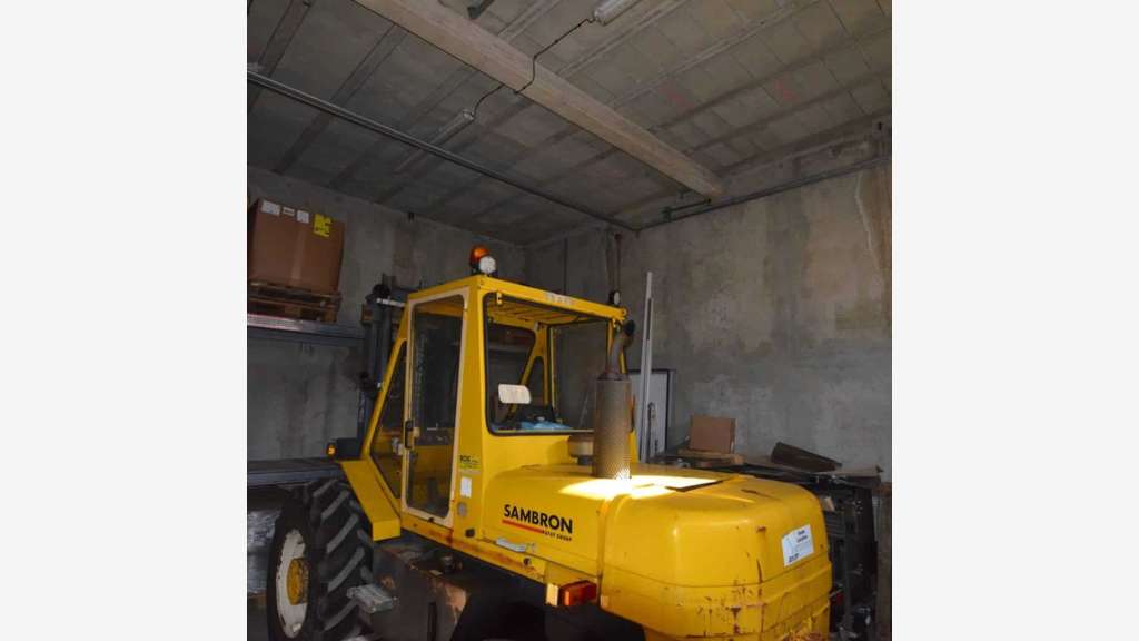 À vendre local agroalimentaire de 802m² en Lozère