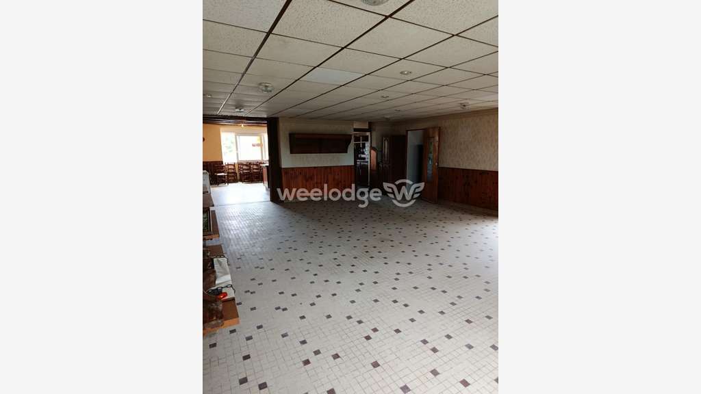 Vente ancien restaurant 257m² à La Pérouille