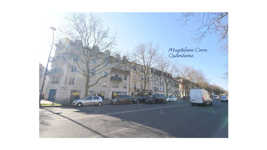 Local 52m² à vendre à Maisons-Alfort
