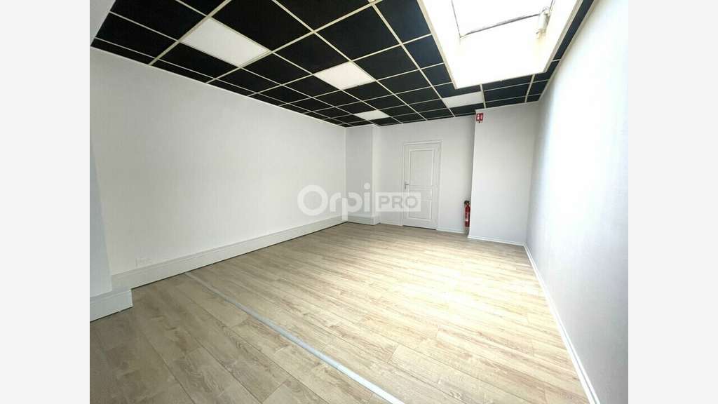 Local commercial 70m² à vendre à Saint Quentin