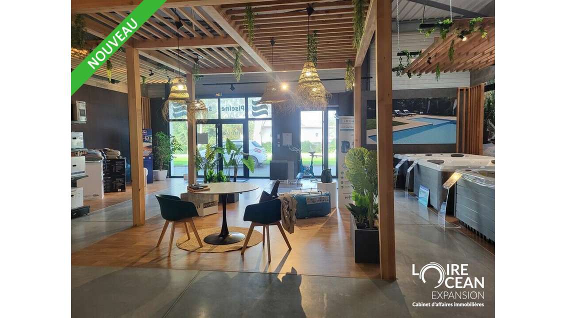 AV local commercial 200m² à Saint Brévin les Pins