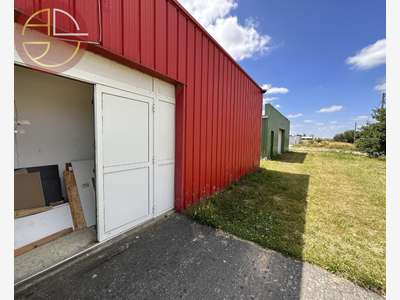 Vente local commercial de 500m² à Cintegabelle