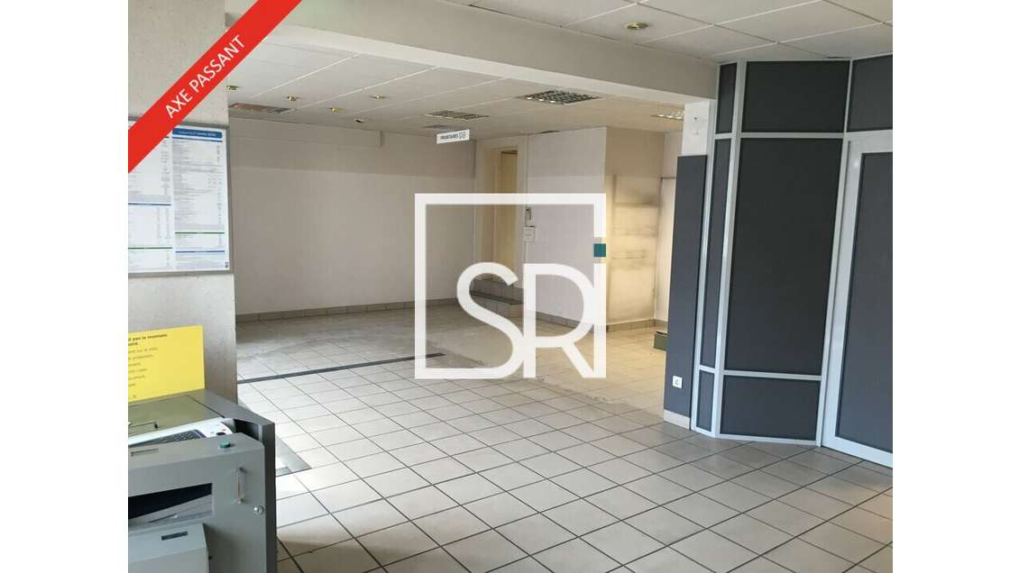 Local commercial 142m² à vendre à Clermont Ferrand