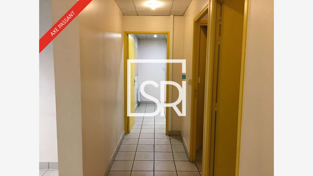 Local commercial 142m² à vendre à Clermont Ferrand