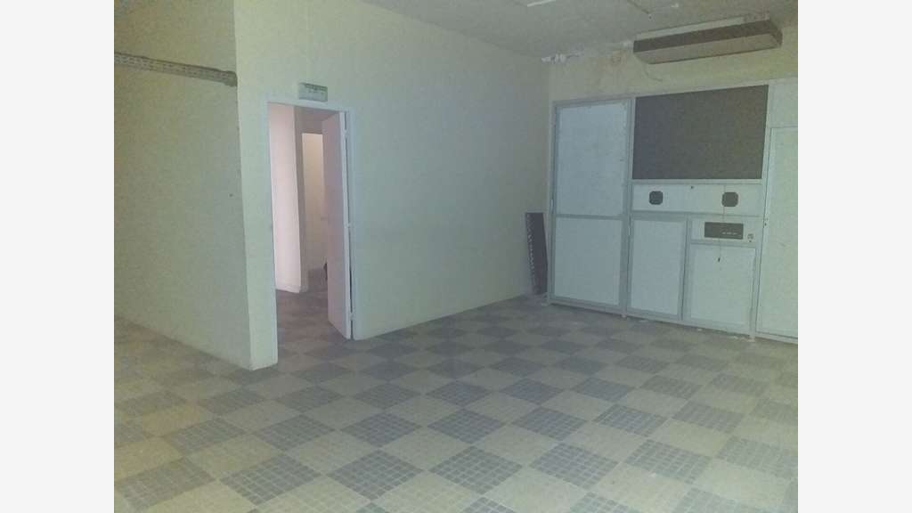 A vendre local commercial de 84m² en Martinique