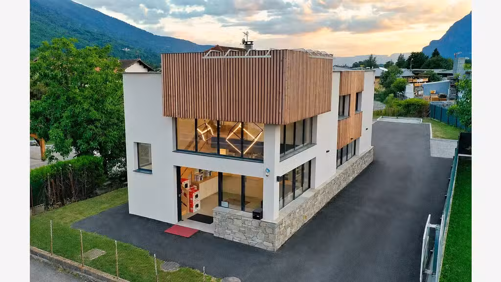 Local commercial 207m² empl premium Albertville