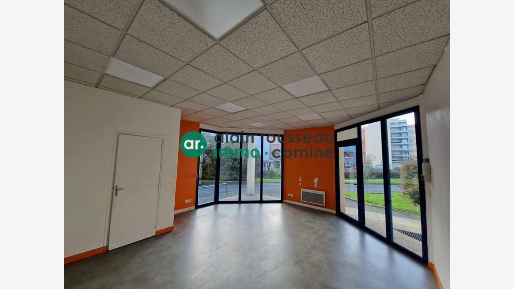 A vendre local ou bureaux 43m² Angers Orgemont