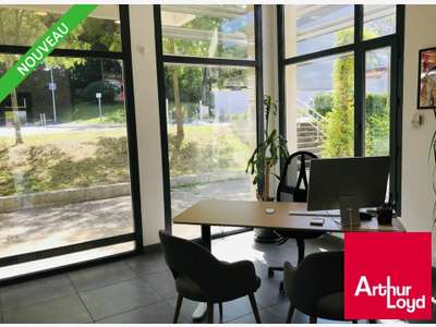 Vente local commercial 143m² à Anglet proche BAB