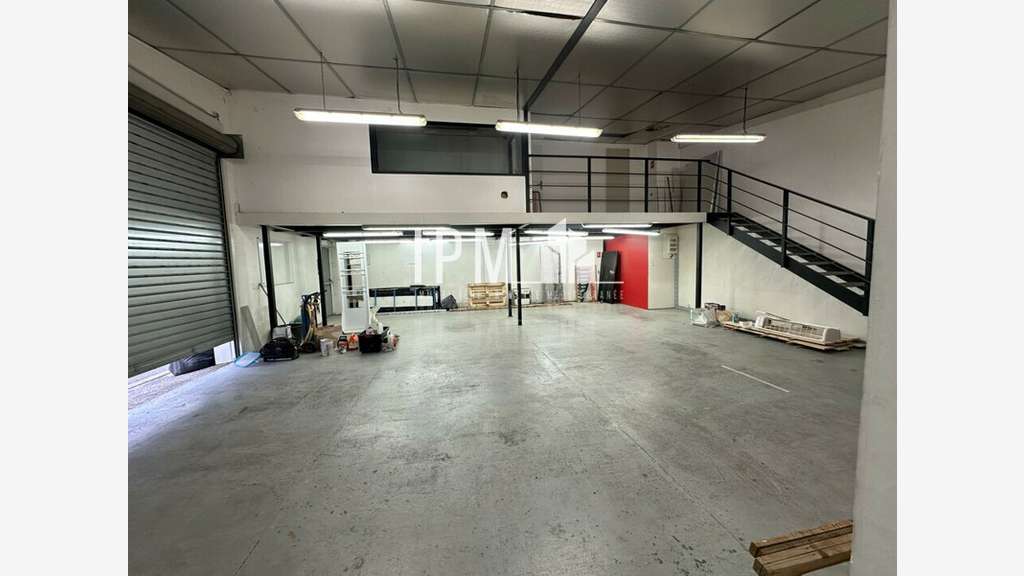 AV local d'activité 200m² à Aubagne ZAC des Paluds
