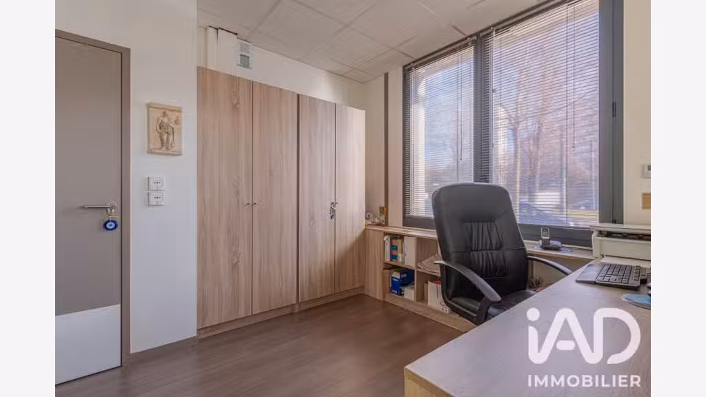 Vente local professionnel 112m² à Échirolles