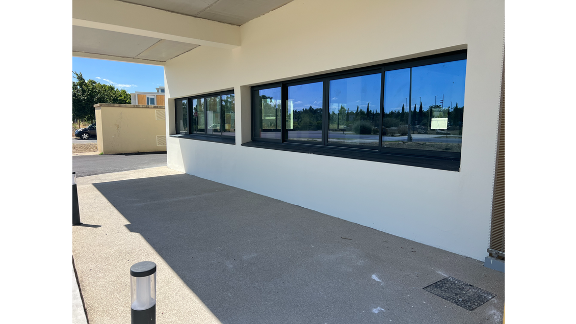 Vente local commercial neuf 112m² Avignon Agroparc