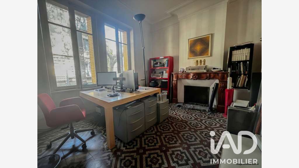 Vente local commercial 132m² à Avignon