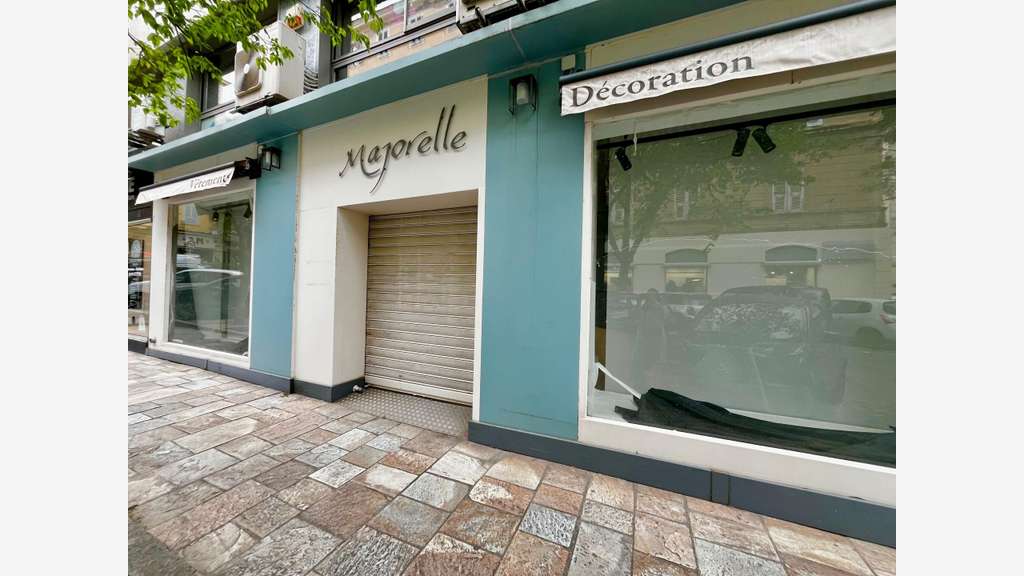 Droit au bail local 104m² hyper centre Bastia