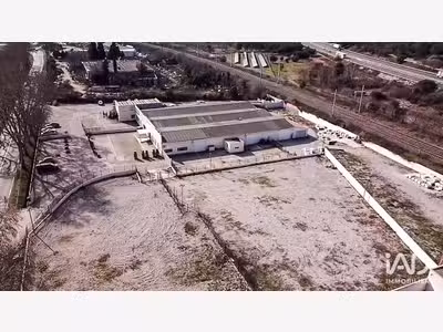 Vente ensemble commercial à Bernis